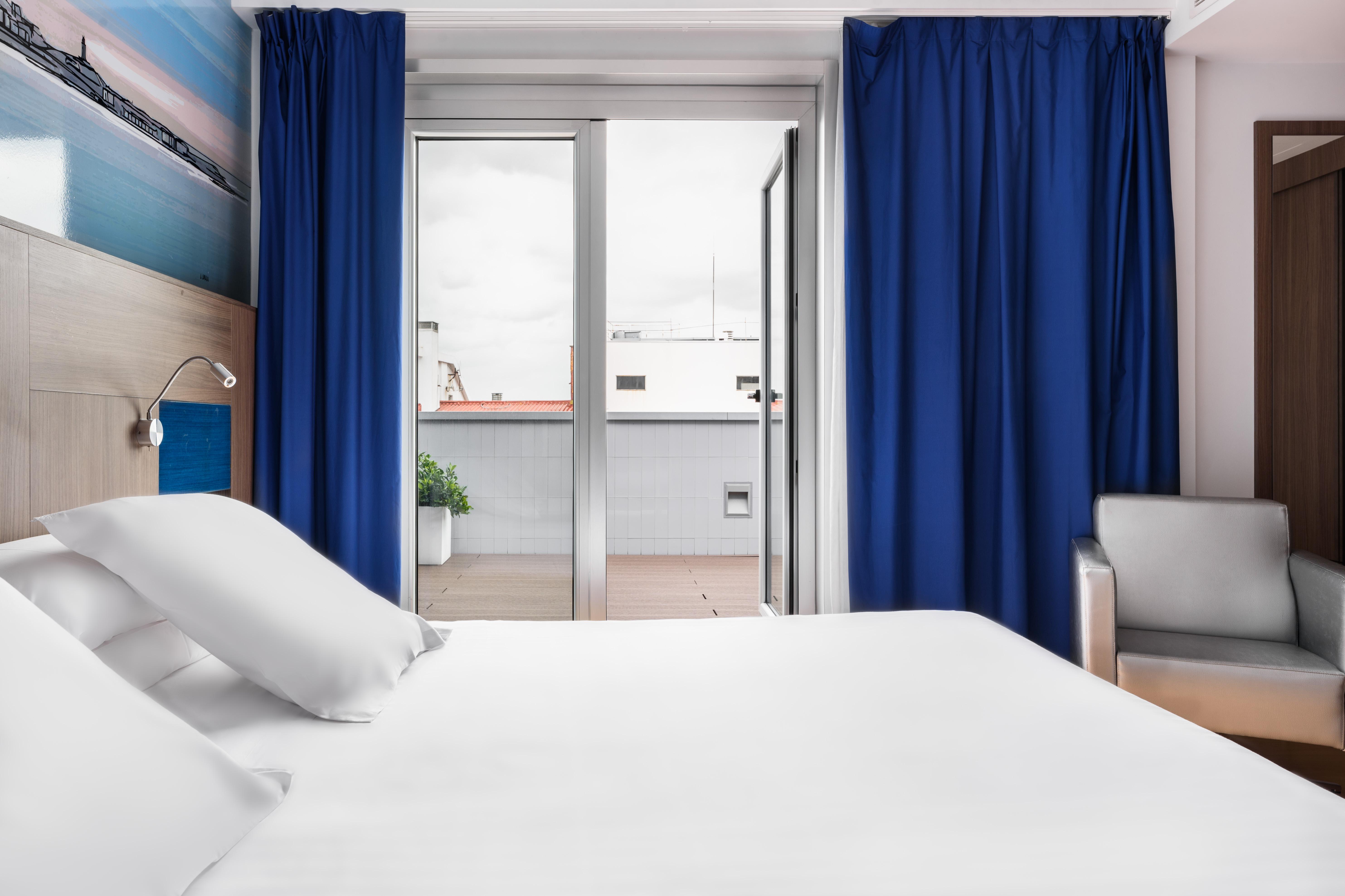 Eurostars Blue Coruna Hotel A Coruna Ngoại thất bức ảnh