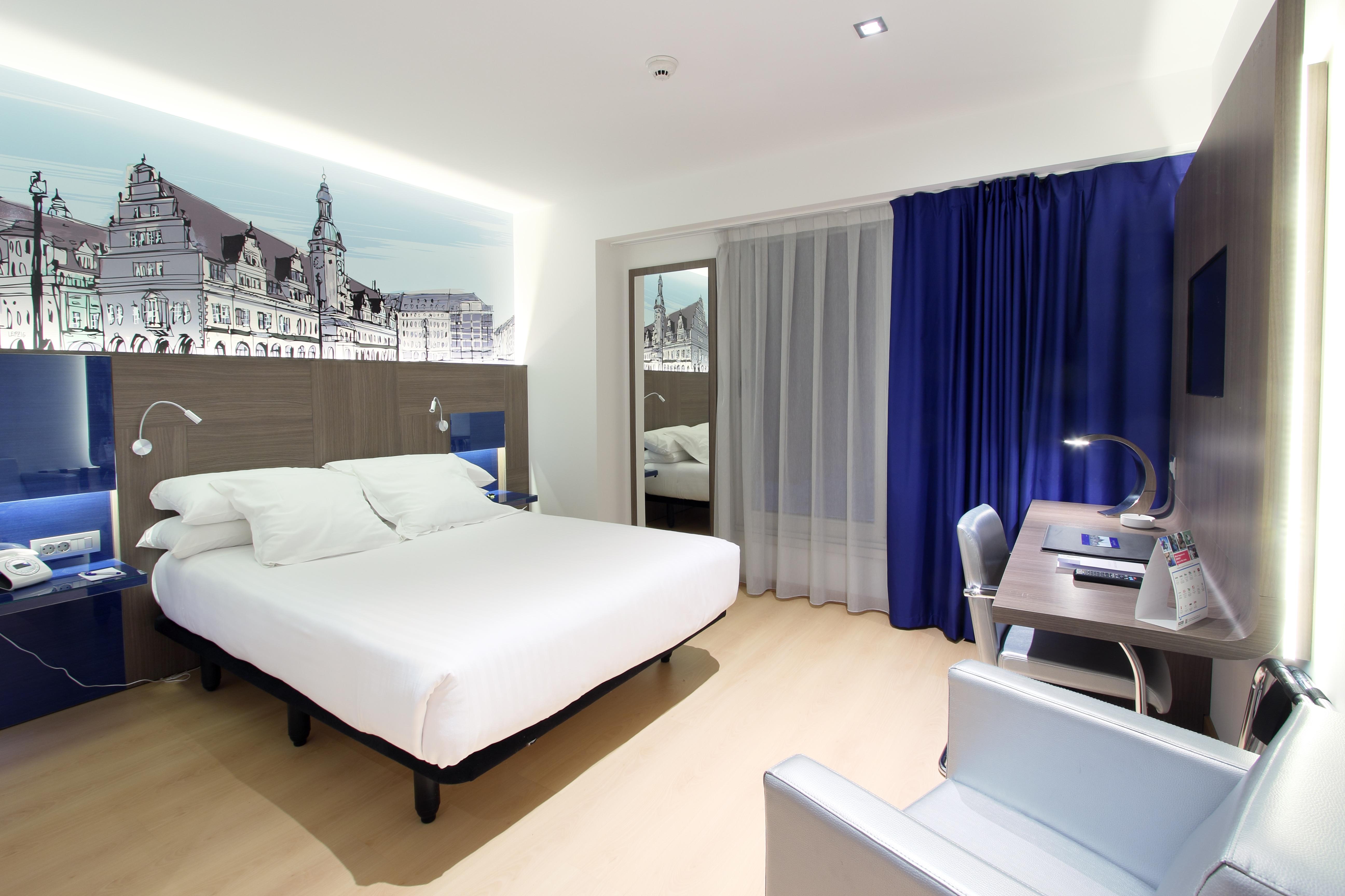 Eurostars Blue Coruna Hotel A Coruna Ngoại thất bức ảnh